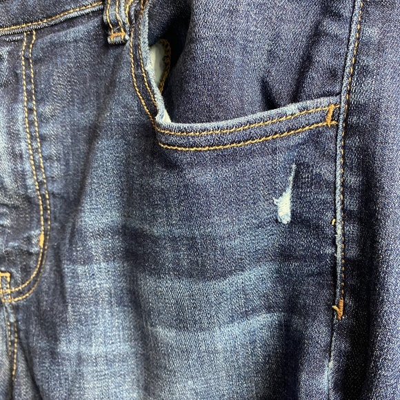 American Eagle Outfitters Womenʻs Distressed Denim Hi-Rise Jegging Crop Size 16 - Picture 7 of 10